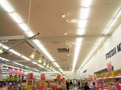 ★古河店の天井照明